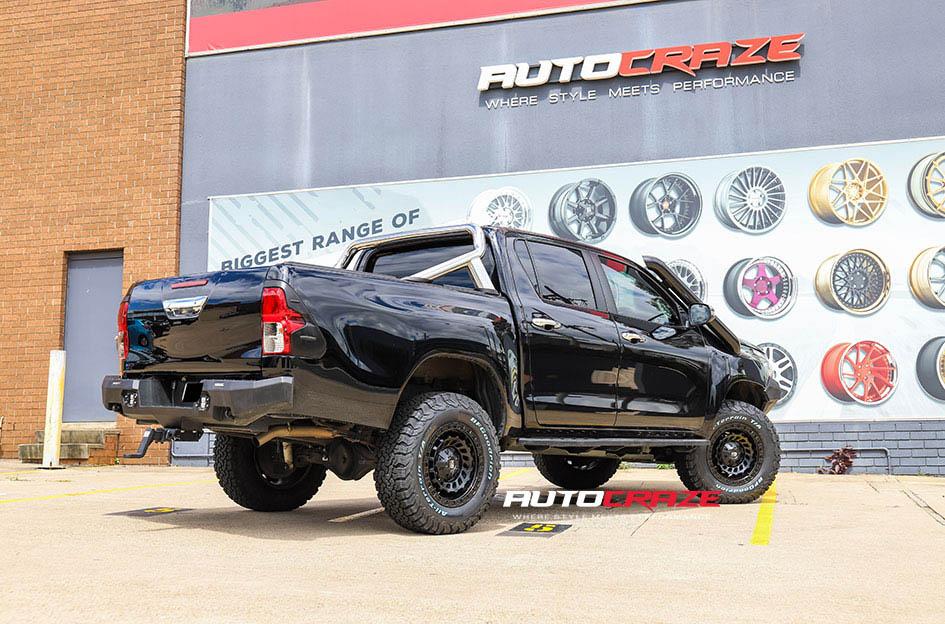 TOYOTA HILUX N80 4WD ZOMBIE SATIN BLACK